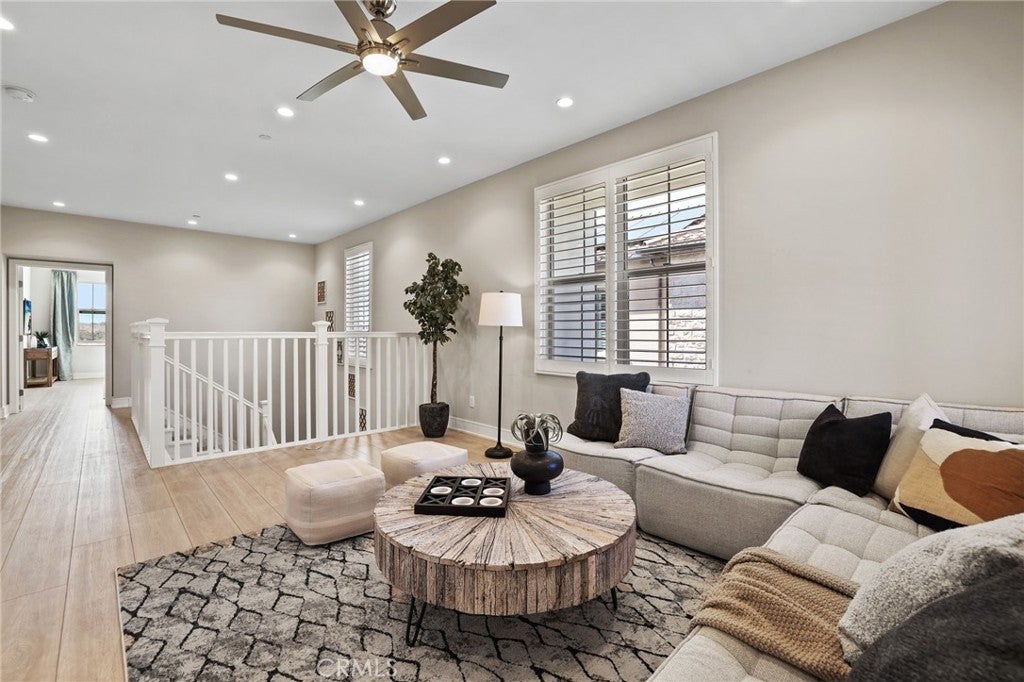 118 Tomahawk, Irvine CA 92618 - Photo 51