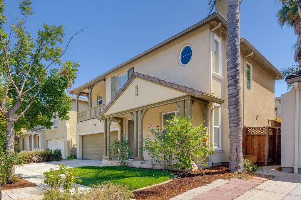 1094 Rock Avenue
