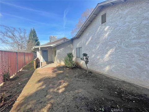 Tiny photo for 1110 W 8th Avenue #4, Chico, CA 95926 (MLS # SN26038667)