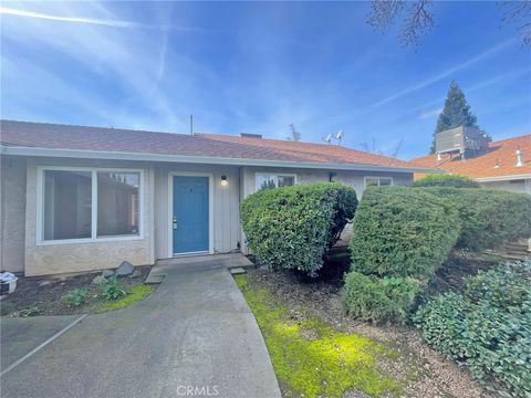 Tiny photo for 1110 W 8th Avenue #4, Chico, CA 95926 (MLS # SN26038667)