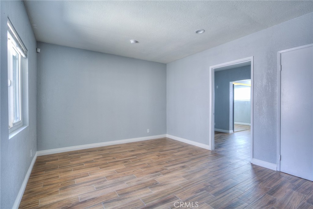 3045 Charlotte