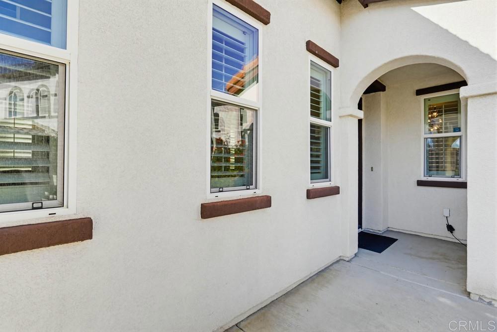 1539 Clifftop Avenue