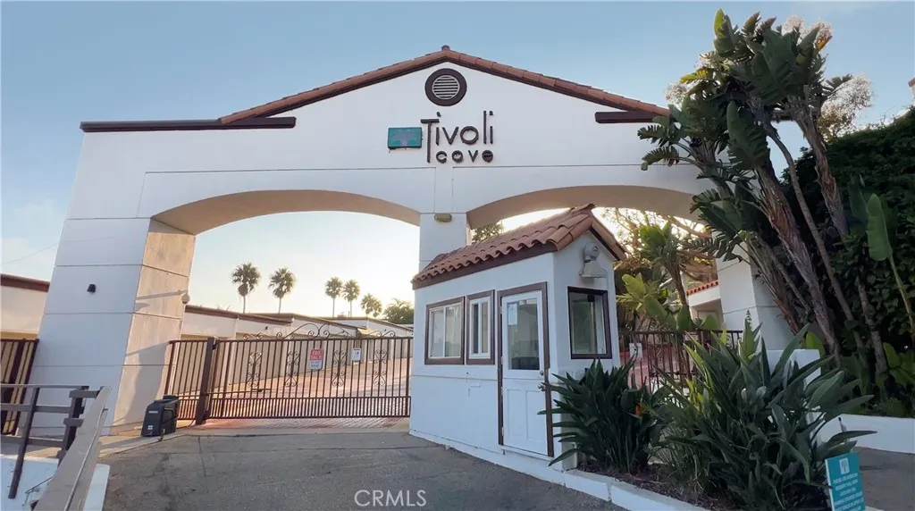 Malibu, California 90265, United States, 2 Bedrooms Bedrooms, ,2 BathroomsBathrooms,Residential,Active,97157