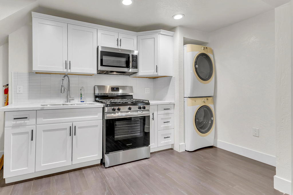 55305 S Circle Drive