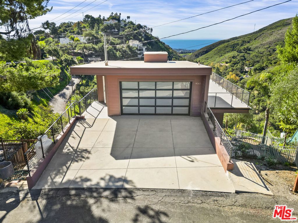 Photo of 4063 Latigo Canyon Road, Malibu, CA 90265 (MLS # 25626463)