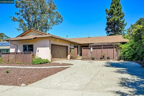 Photo of 4440 Meadowbrook Drive DR, Richmond, CA 94803 (MLS # 41141631)