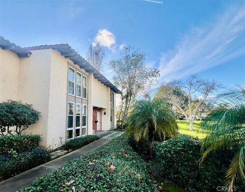 2225 Vista Huerta Newport Beach CA 92660