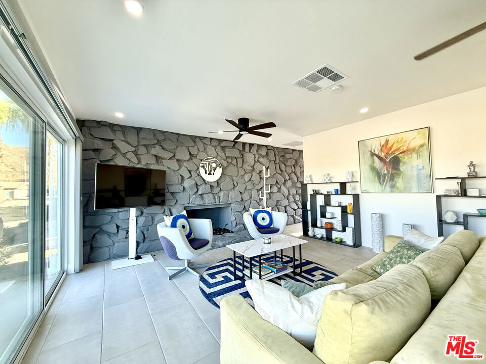 Cathedral City Cove - Residential Lease