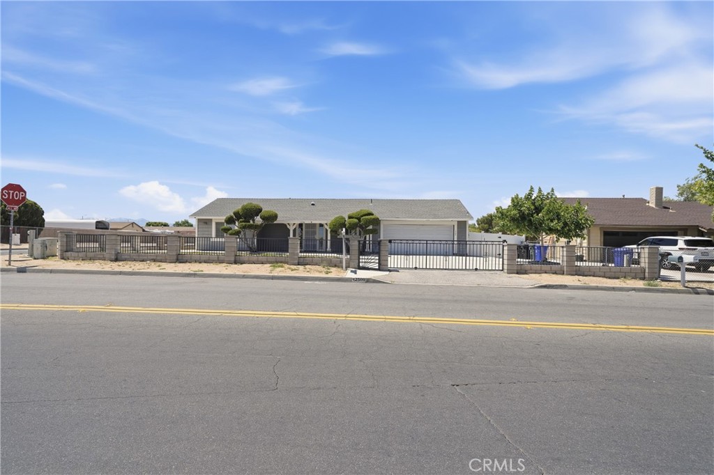 12500 Pacoima
