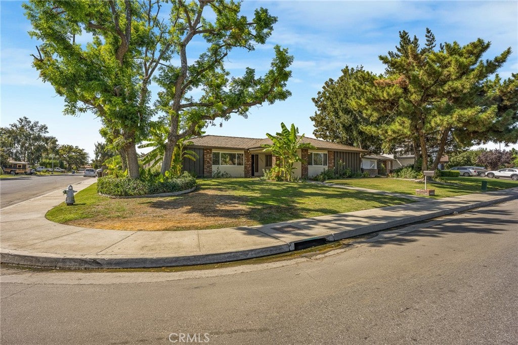 5001 SEA STAR LANE