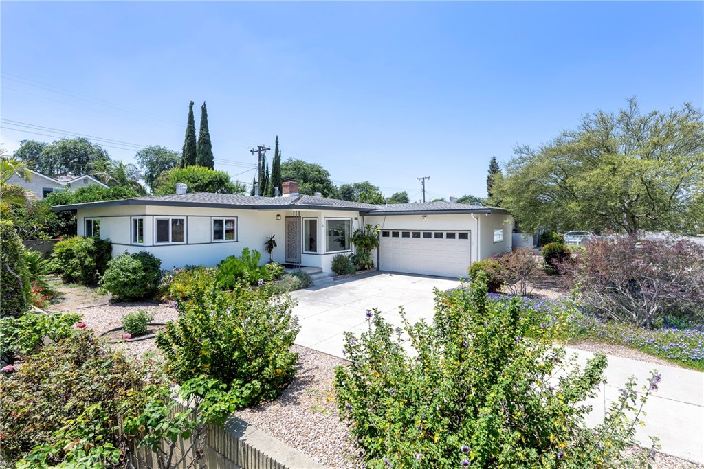 436 W Porter Avenue