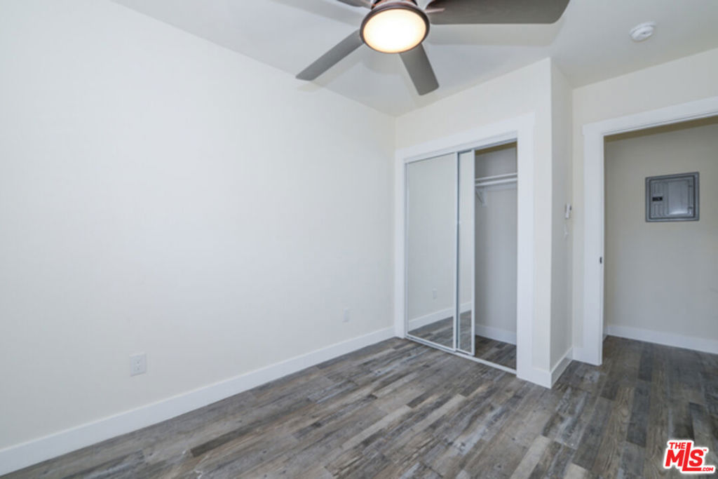 520 W 82nd Street