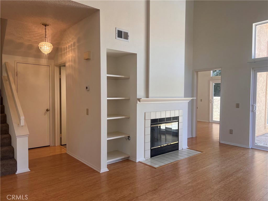 Las Ventanas (LASV) - Residential Lease