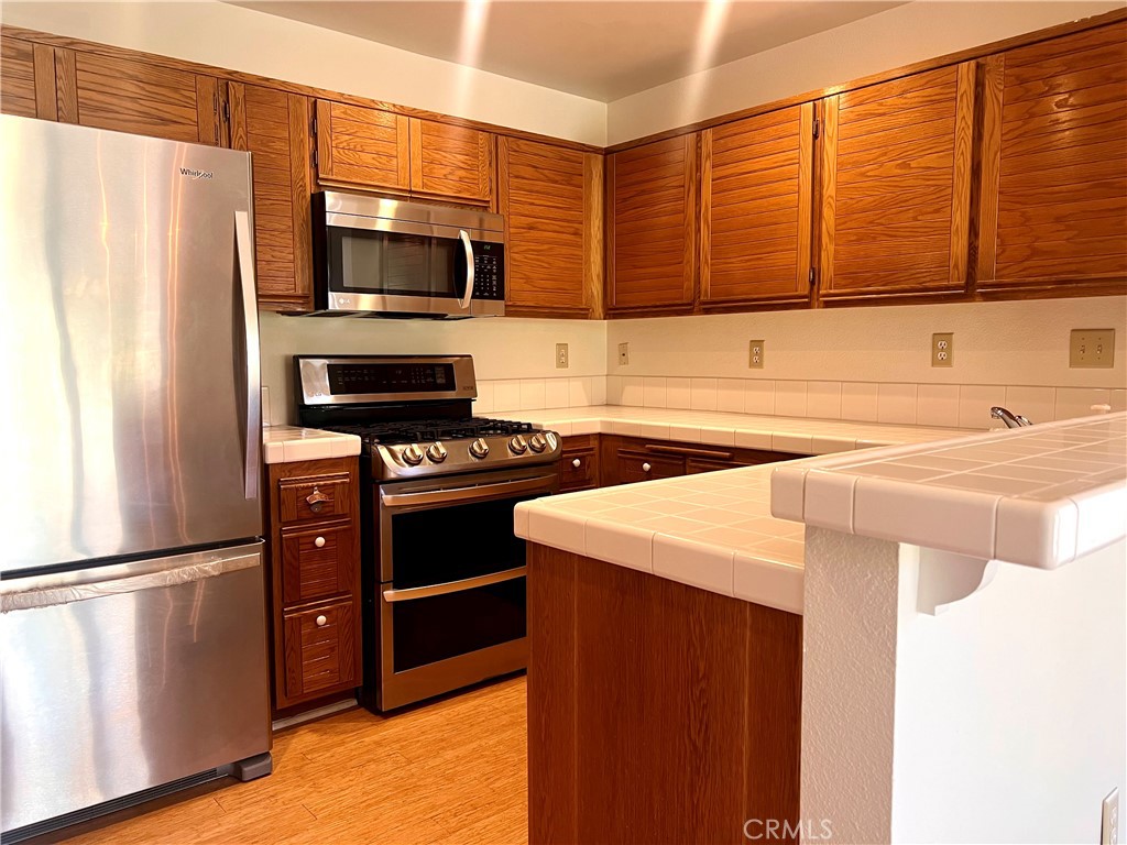 Las Ventanas (LASV) - Residential Lease