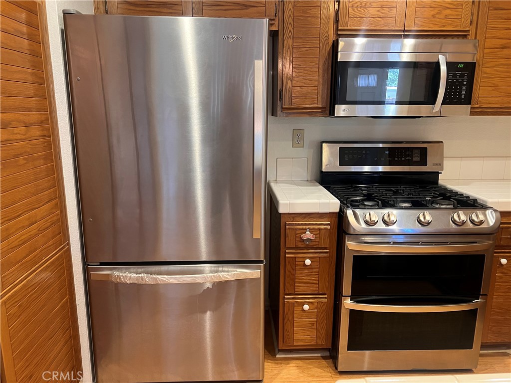 Las Ventanas (LASV) - Residential Lease