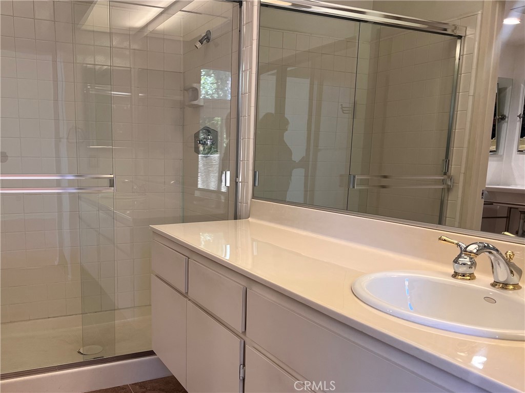 Las Ventanas (LASV) - Residential Lease