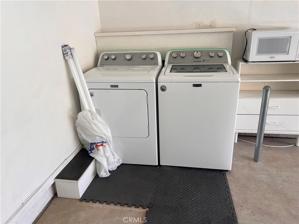 Las Ventanas (LASV) - Residential Lease