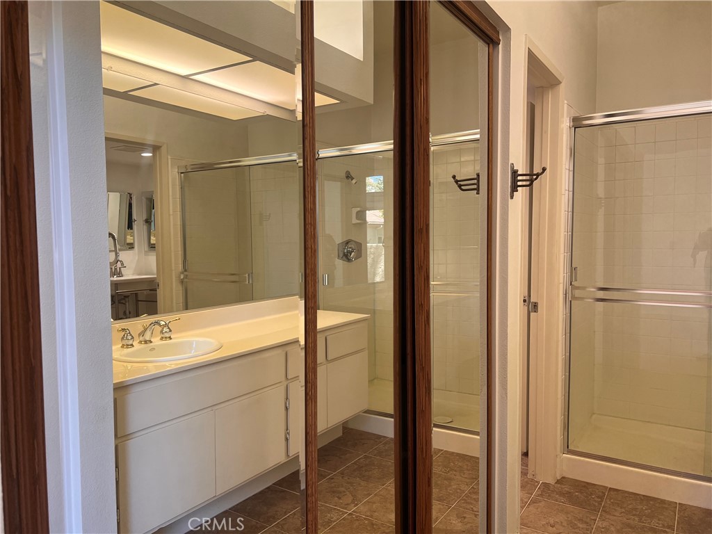 Las Ventanas (LASV) - Residential Lease