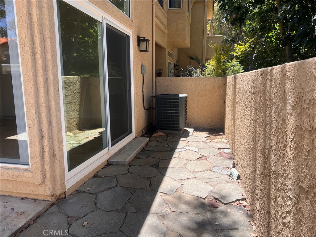 Las Ventanas (LASV) - Residential Lease