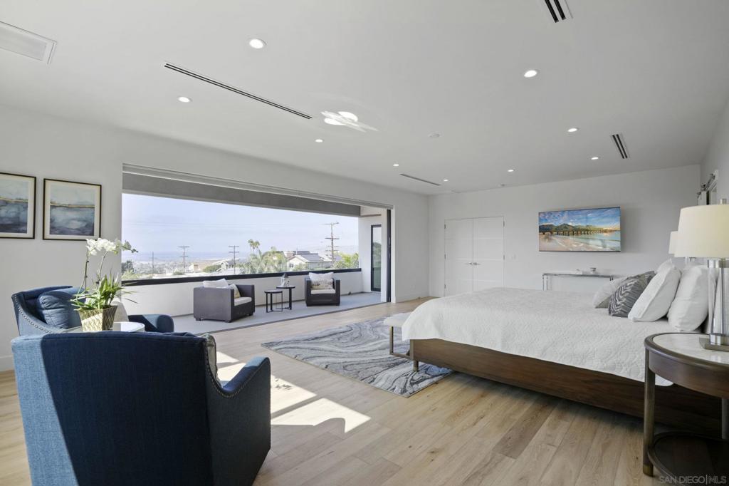 Ocean Beach - Residential Lease