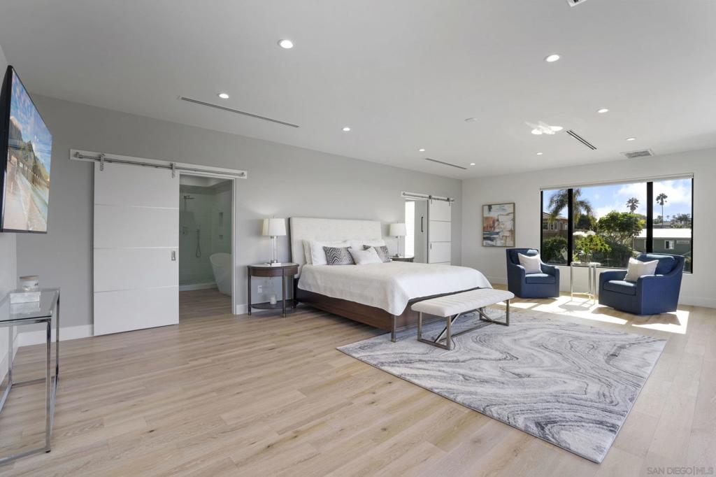 Ocean Beach - Residential Lease