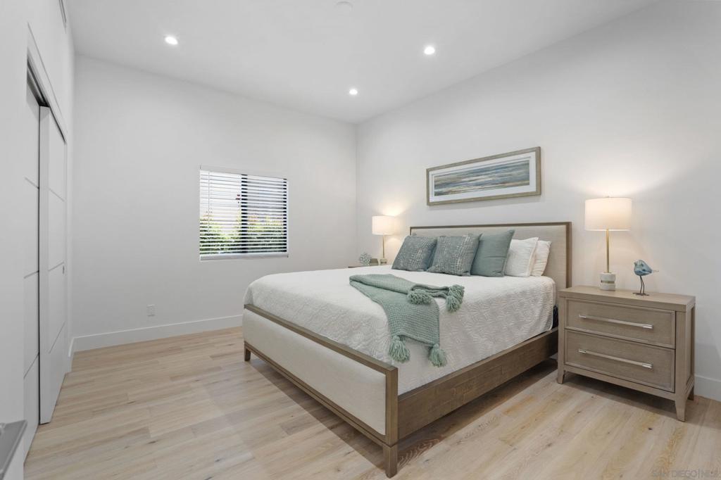 Ocean Beach - Residential Lease