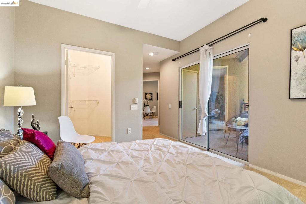 OAKLAND HILLS - Residential