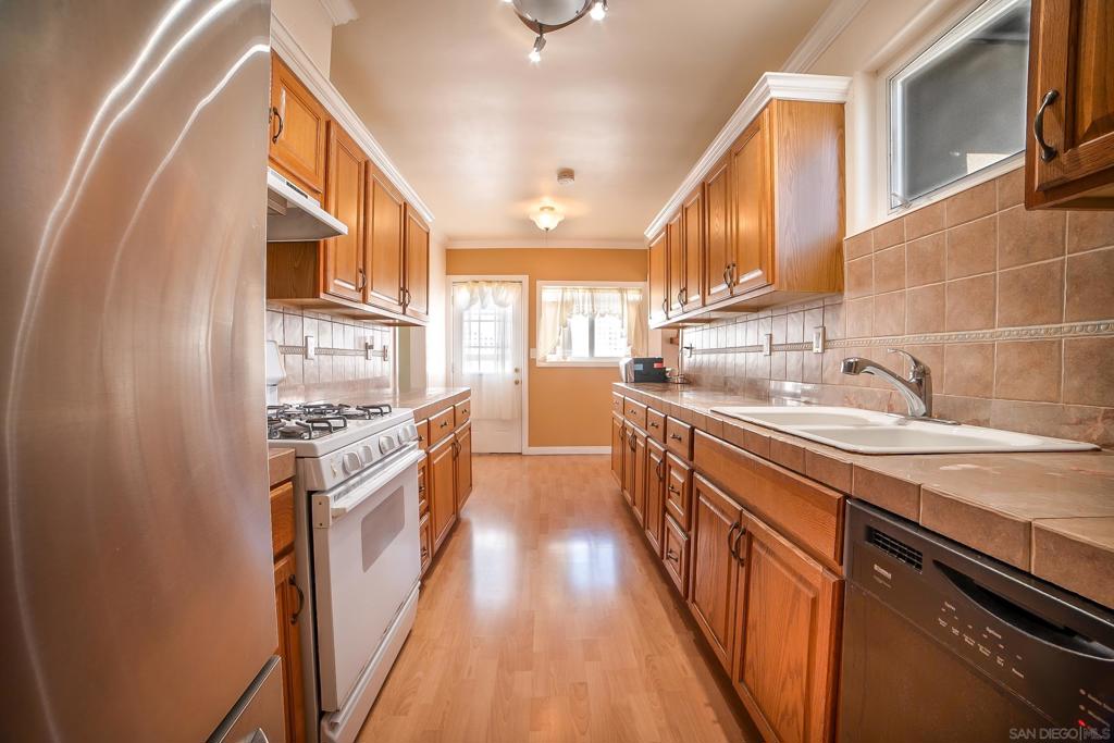 Pacific Beach - Residential