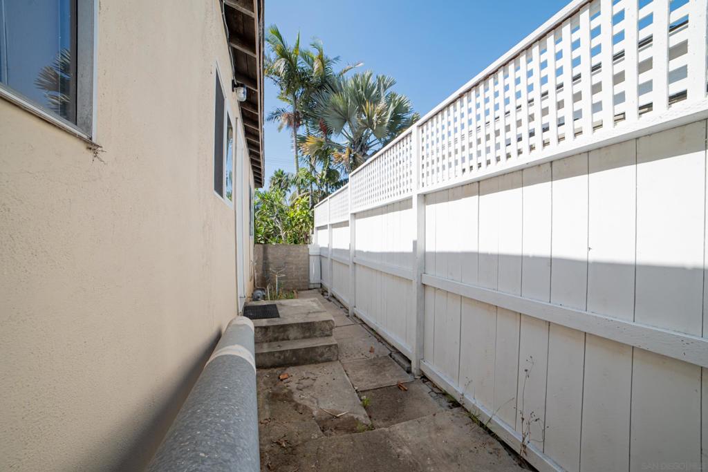 Pacific Beach - Residential