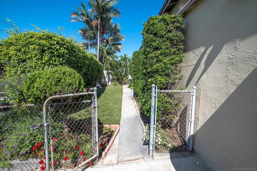 Pacific Beach - Residential