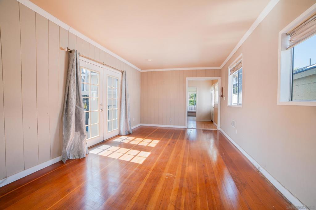 Pacific Beach - Residential