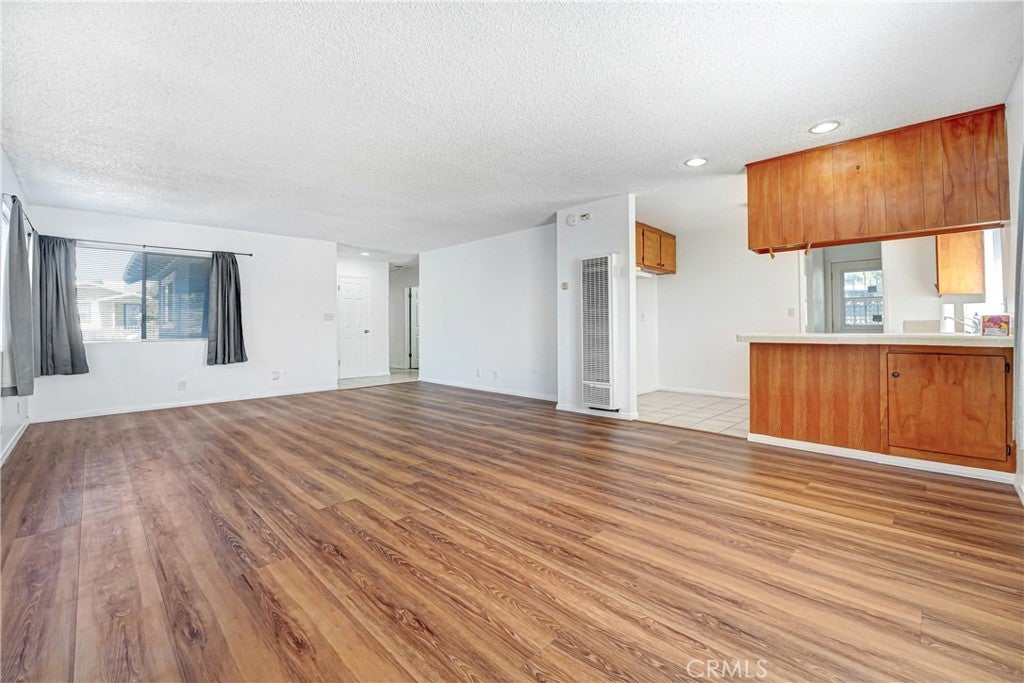 926 S Brannick