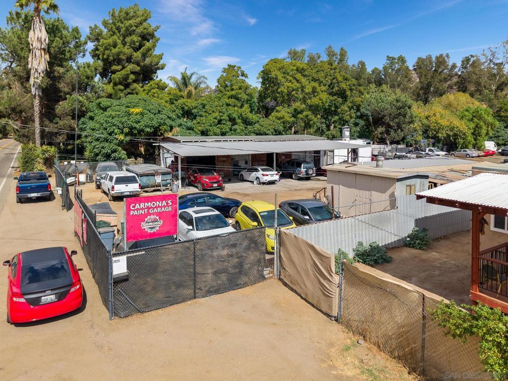 2025 Harbison Canyon Rd