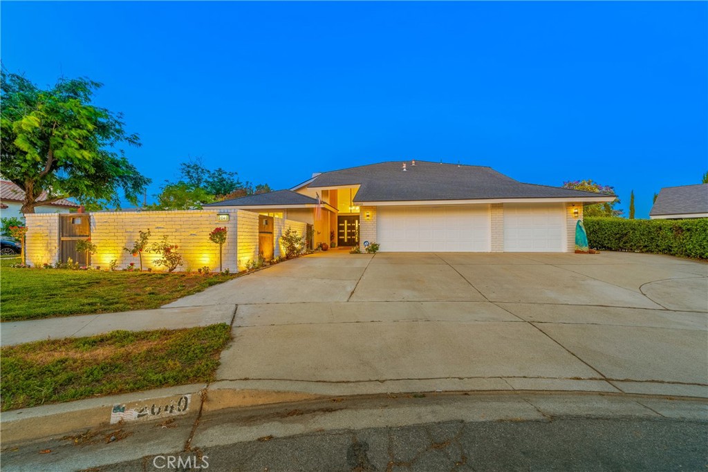 2040 Cape Cod Court