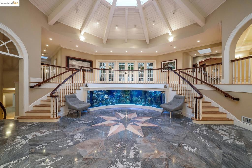9 Burton Vista Ct