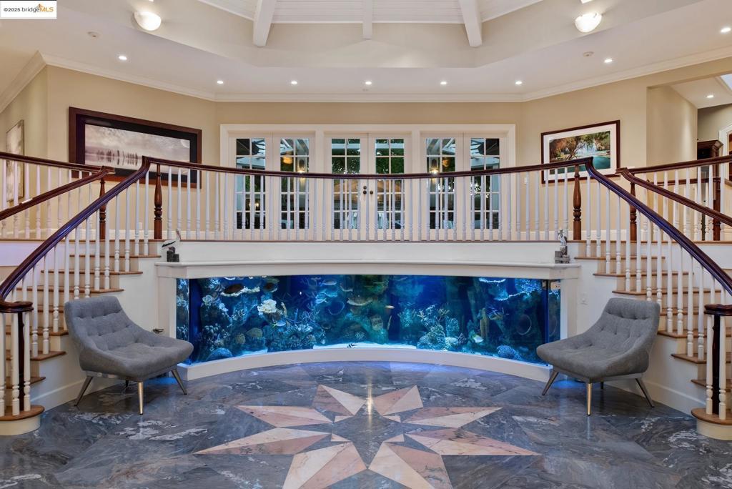 9 Burton Vista Ct