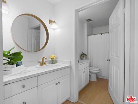 Tiny photo for 21520 Burbank Boulevard #112, Woodland Hills, CA 91367 (MLS # 26661309)