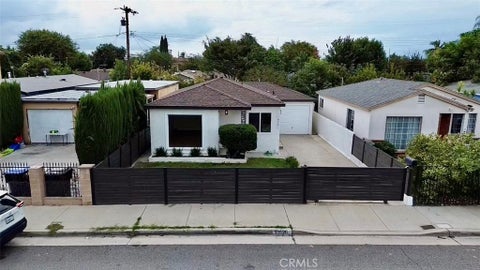 Photo of 11526 Ratliffe ST, Norwalk, CA 90650 (MLS # DW26228223)