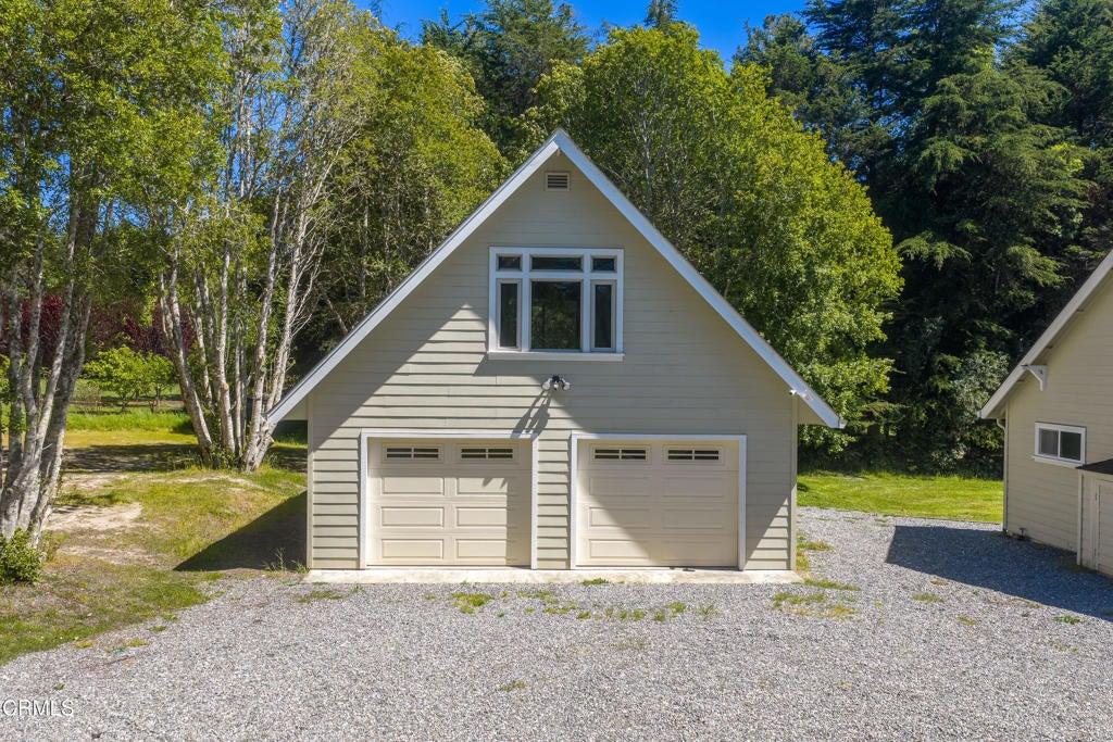 31195 Brush Creek Road