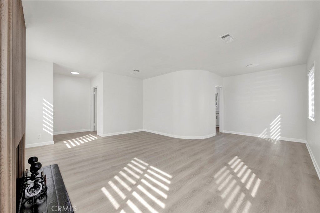 4444 Rosemont Avenue