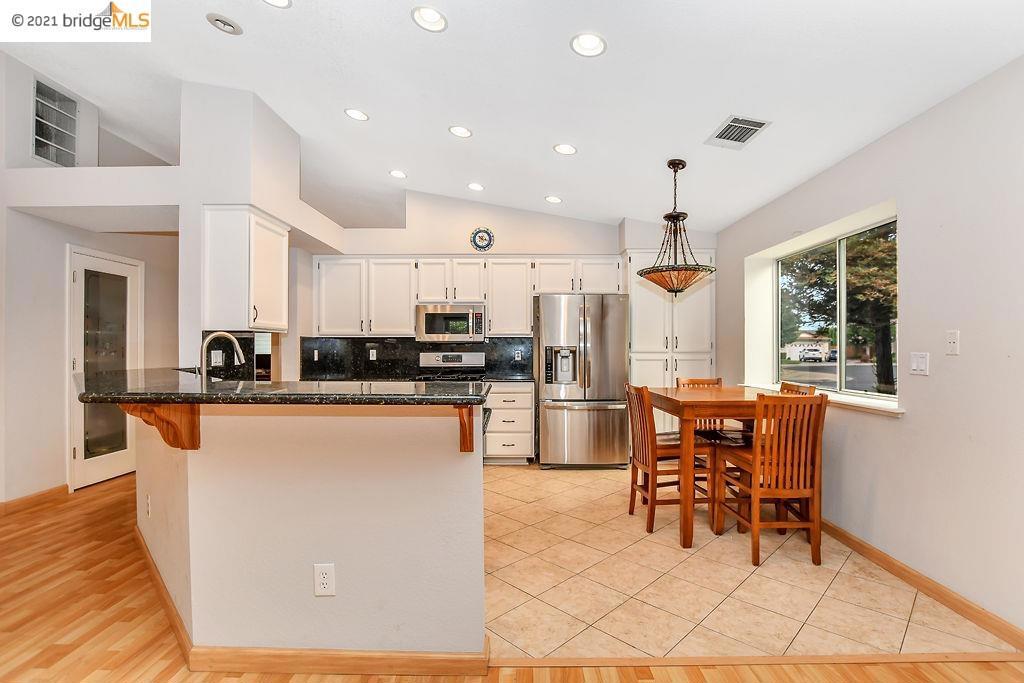 OAKLEY - Residential