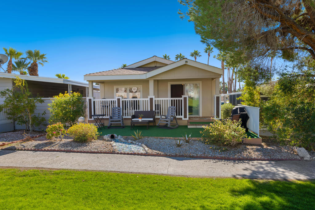 Hidden Springs - Manufactured In Park