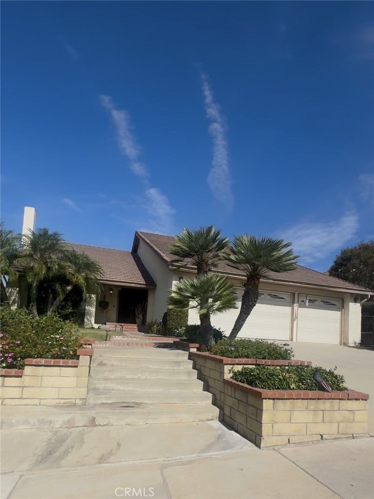 1621 N Dorothy