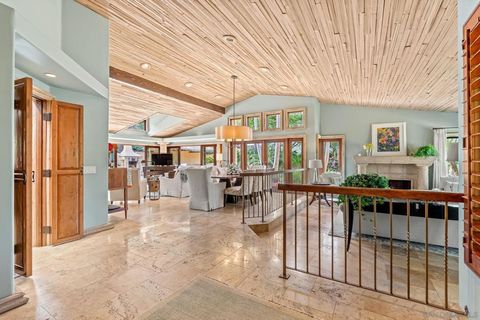 Photo of 2969 Racetrack View Dr, Del Mar, CA 92014 (MLS # 260005717SD)