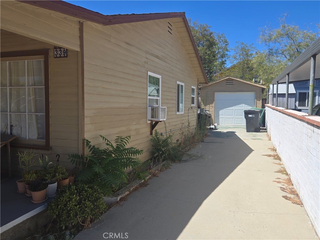 339 N ALESSANDRO Street