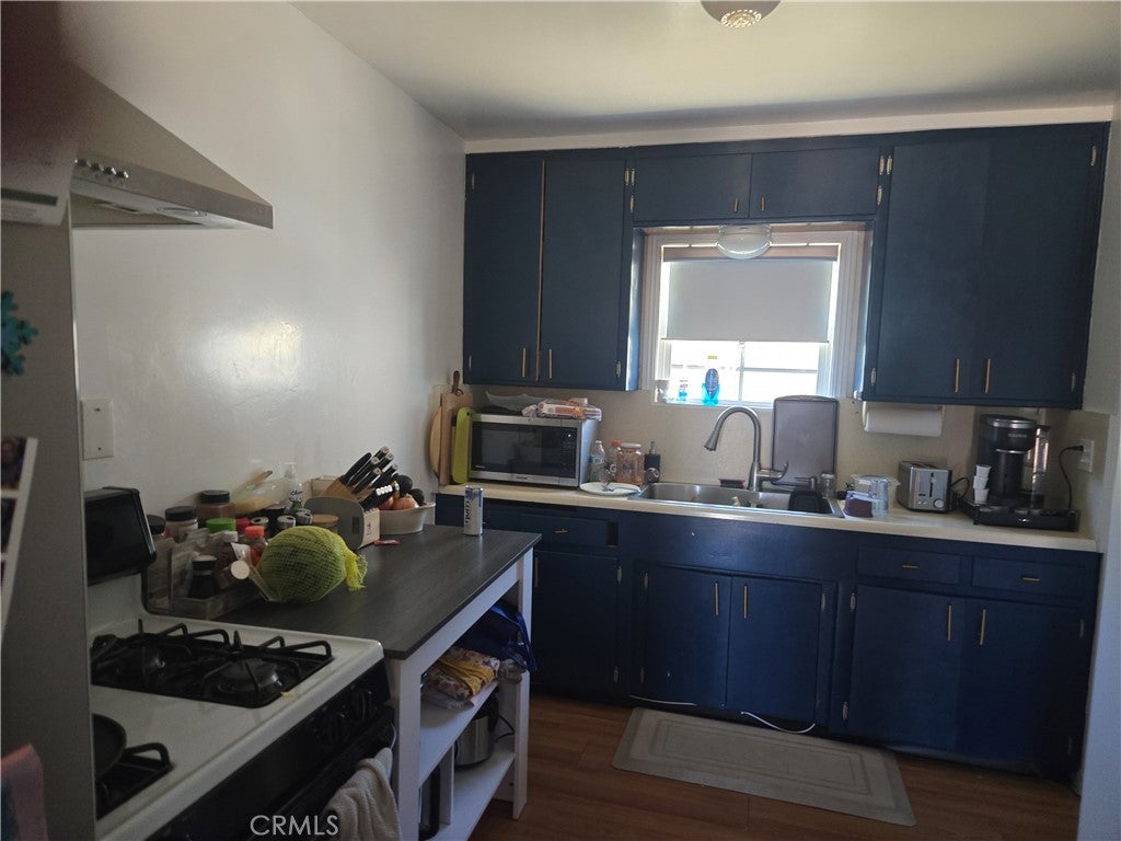 339 N ALESSANDRO Street
