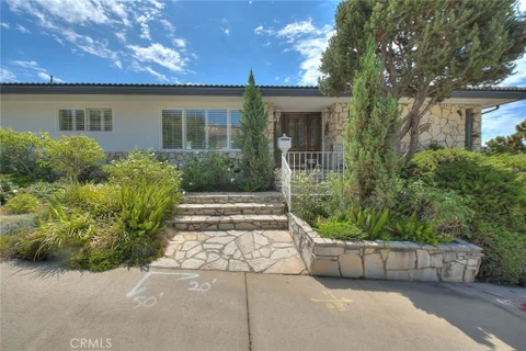 MLS: TR26179558