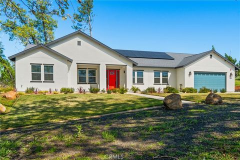 Photo of 3997 Skyview Dr, Paradise, CA 95969 (MLS # SN26051655)