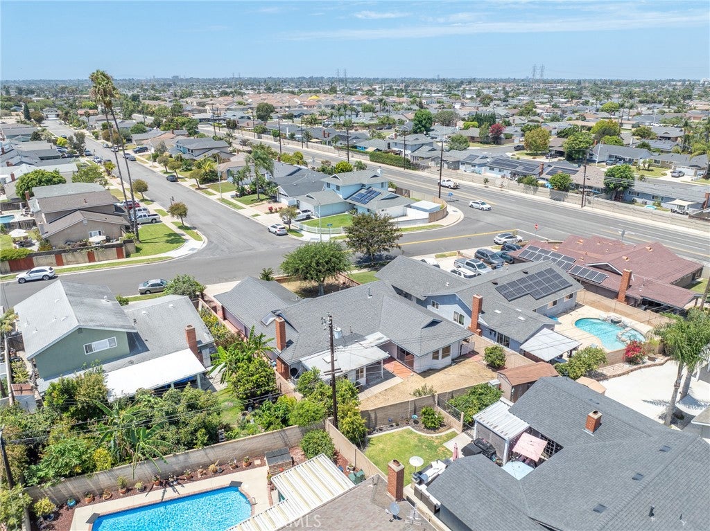 19532 Independence Lane, Huntington Beach CA 92646 - Photo 40
