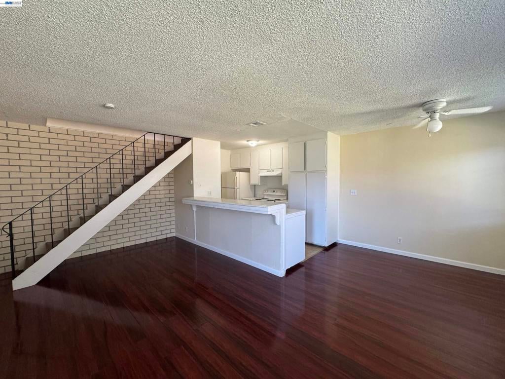 4416 Calandria St 2